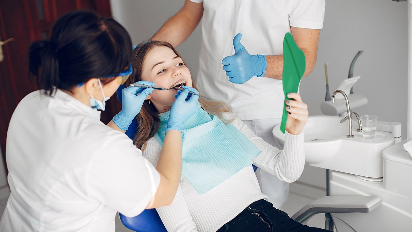 Vai Trò Của Fluor Trong Việc Bảo Vệ Men Răng