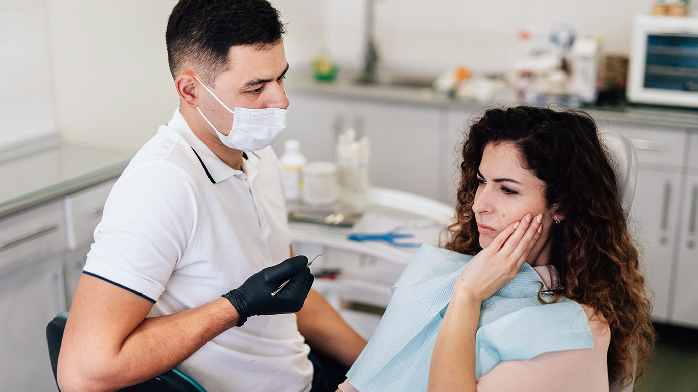 Ê Buốt Răng: Nguyên Nhân, Điều Trị Và Phòng Ngừa